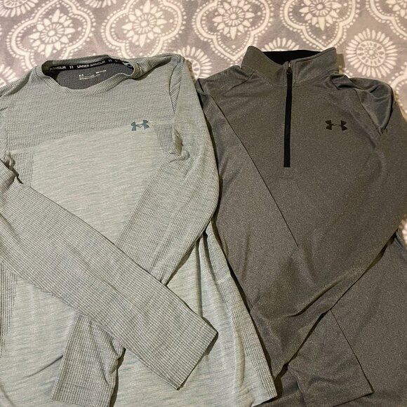 Mens UA bundle of 4 small long sleeve/3 and 1 hoodie, all in EUC - Picture 3 of 5